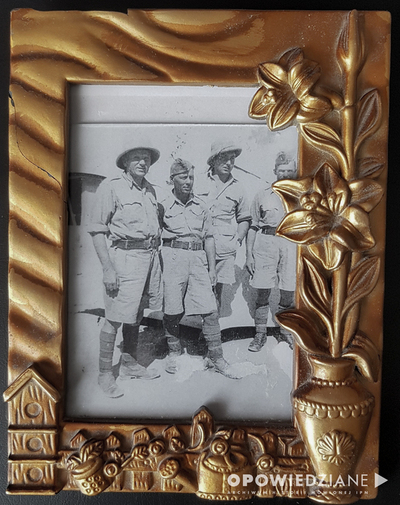 Żołnierze II Korpusu Polskiego gen. Andersa, Egipt lub Włochy. Ojciec Heleny Józef Kosiorek najprawdopodobniej pierwszy z lewej
