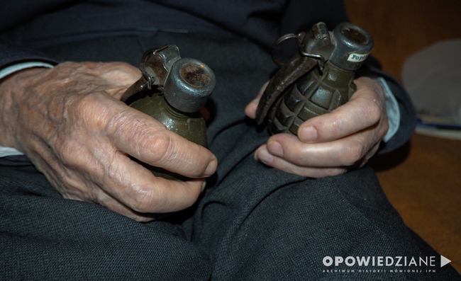 Dwa polskie granaty z kampanii polskiej 1939 r., które Jacek Popiel wywiózł z Kresów. Miał w Akcji Burza 1944 r. na Podkarpaciu i zachował jako pamiątkę do końca życia