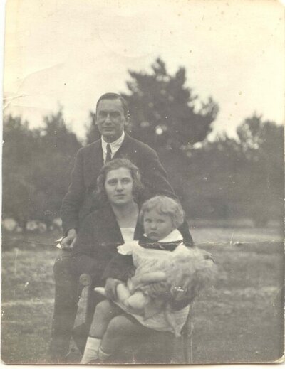 Rodzina Piotrowskich, 1928 r.