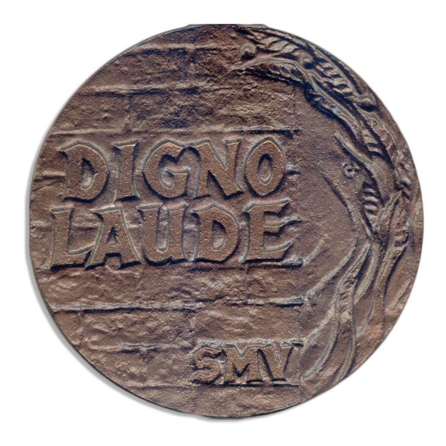 Awers medalu Digno Laude.