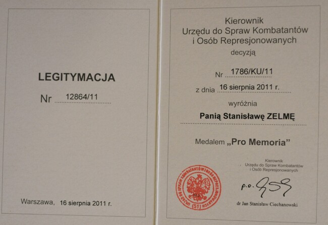 Legitymacja dyplomu Medalu „Pro memoria”, Warszawa 16.08.2011
