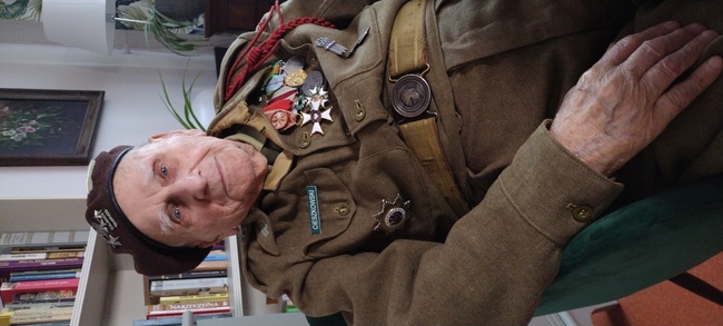 Pan Włodzimierz Cieszkowski podczas notacji. Fot. Henryk Domagała