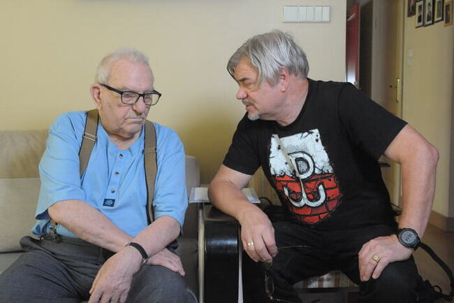 Leon Skórzewski i prowadzący notację Tomasz Sikorski